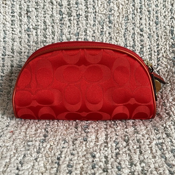 NWOT Estée Lauder Coach Cosmetic Case - Picture 2 of 8